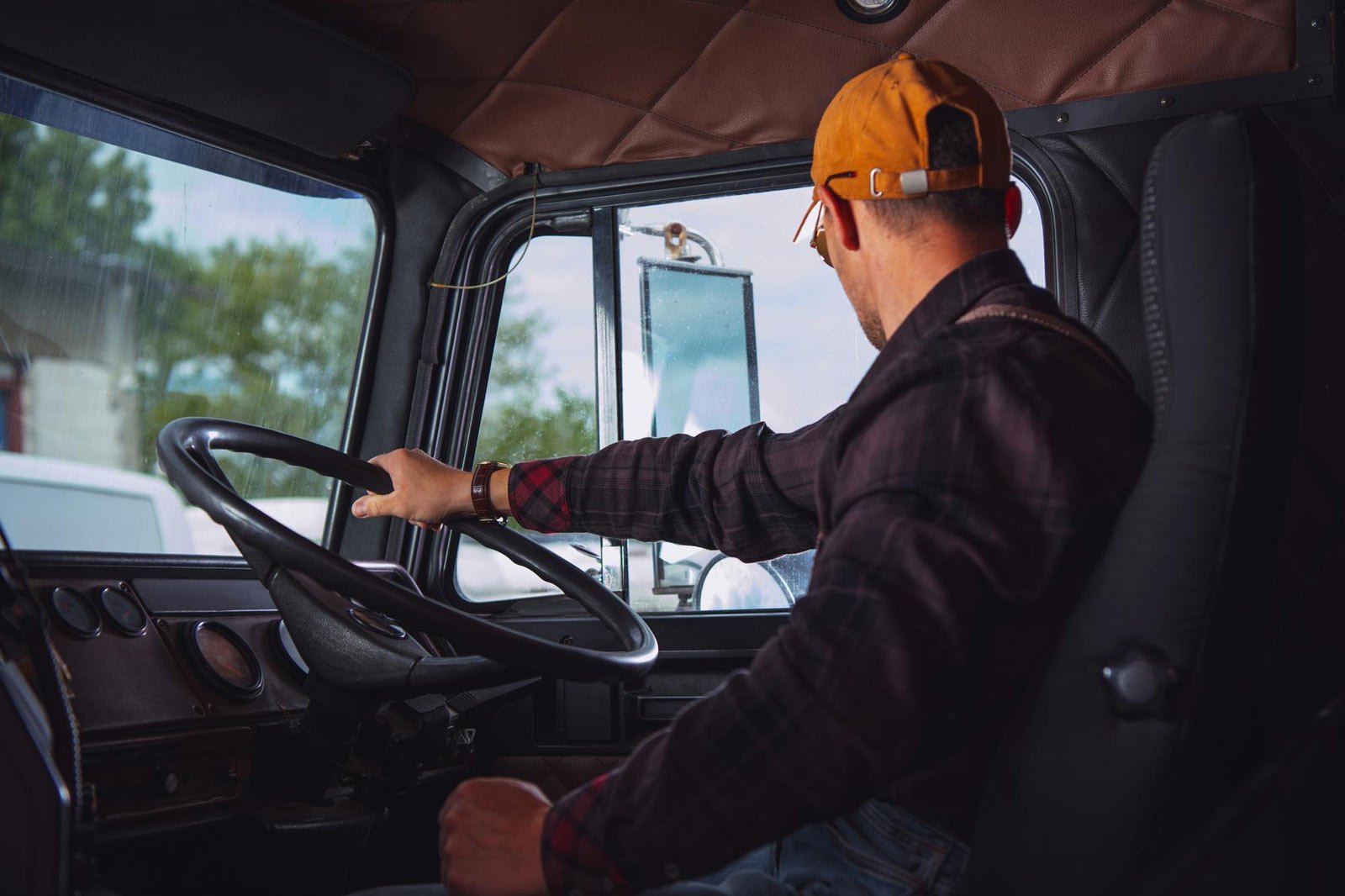 driver-checking-mirror